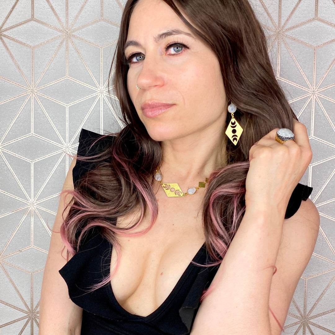 Capella Moonstone Necklace