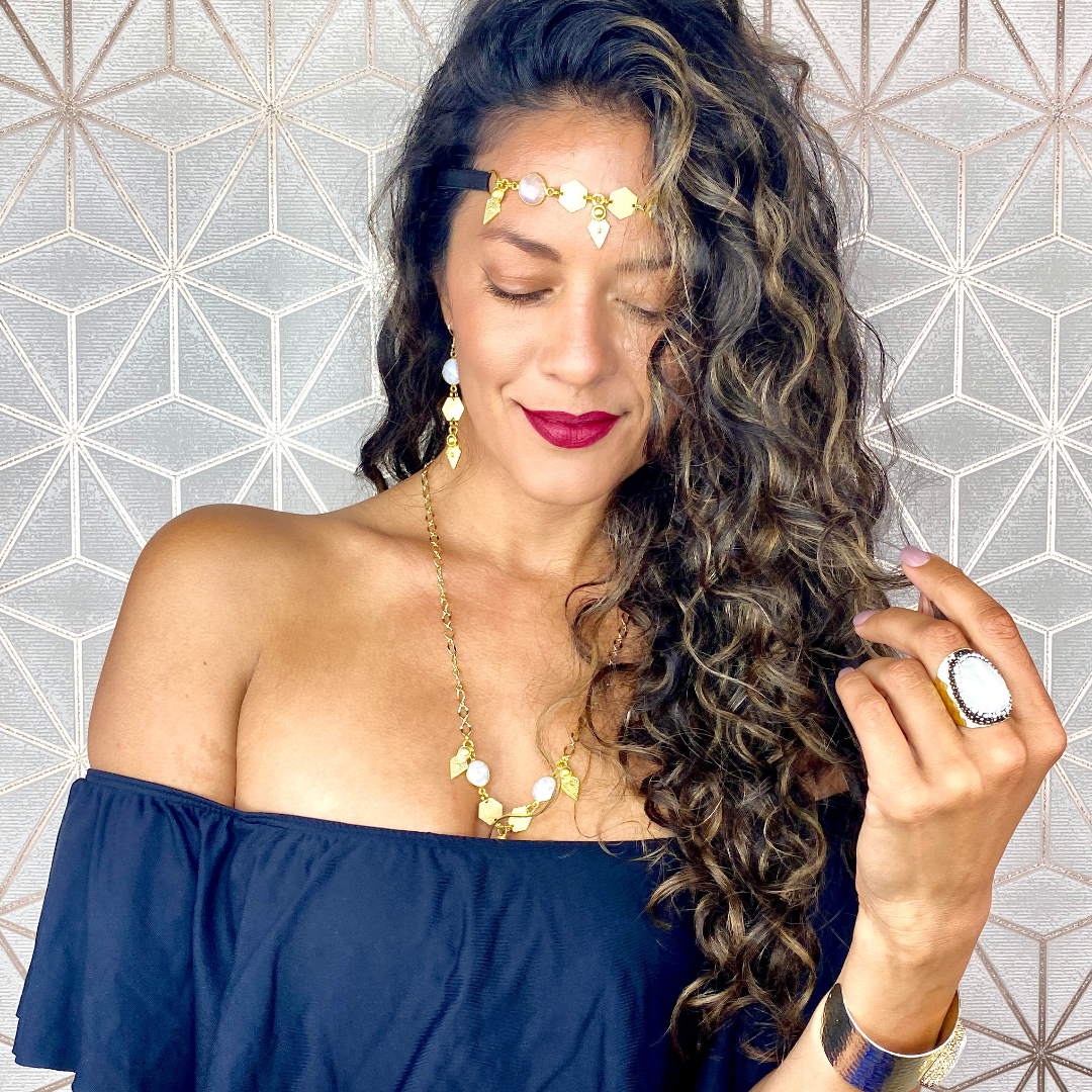 gold rainbow moonstone necklace