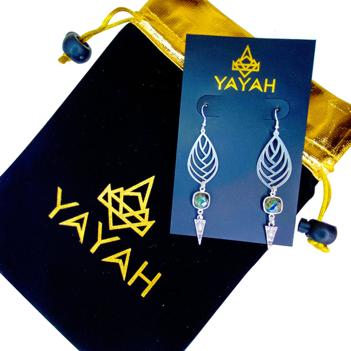 BOHO GRID POINTY EARRINGS