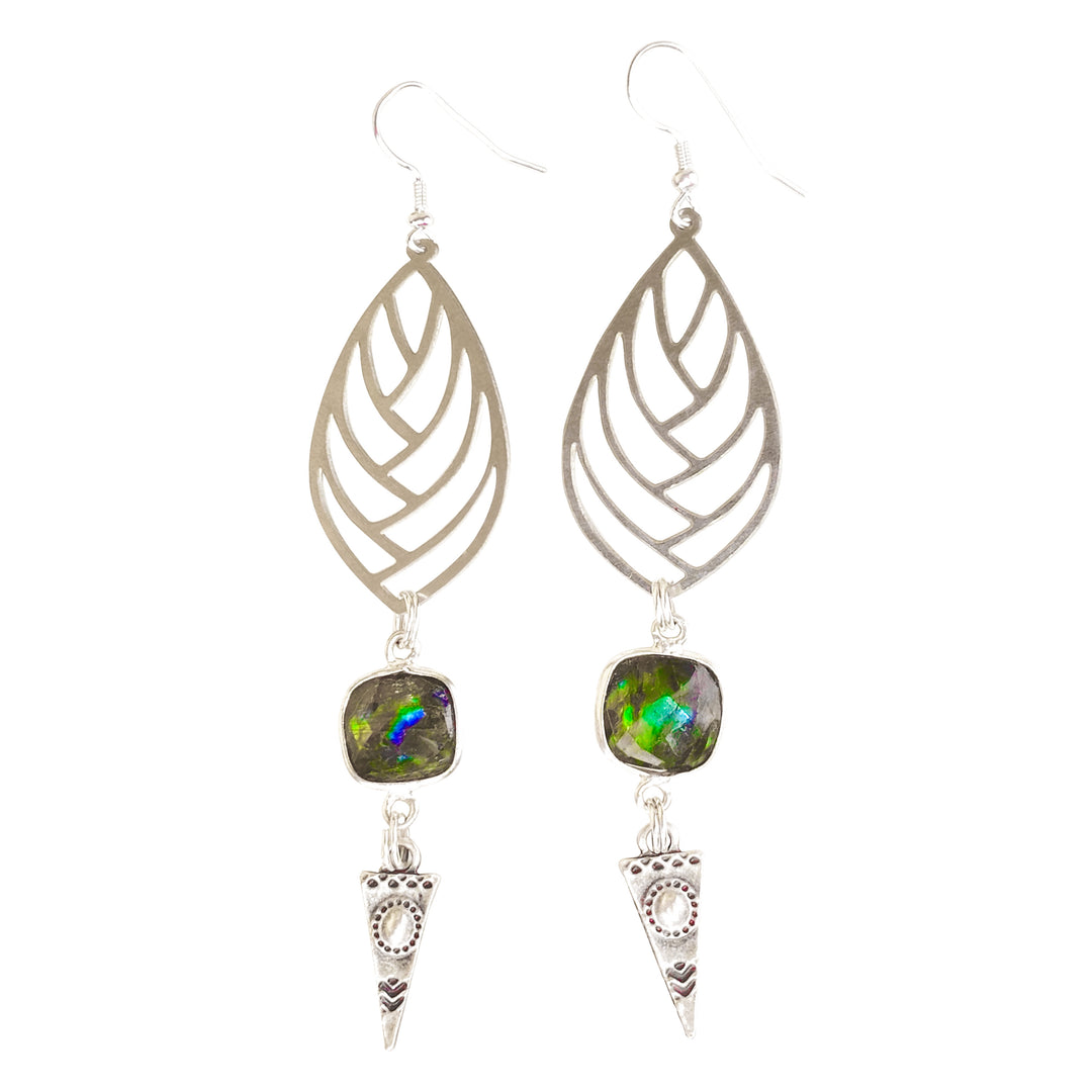BOHO GRID POINTY EARRINGS
